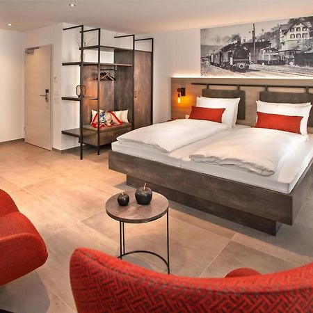 Rose Bistro & Gaestezimmer Altensteig Eksteriør bilde